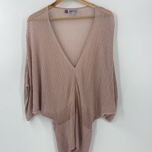 Jennifer Lopez light dusty pink oversized lightweight top silver sparkle